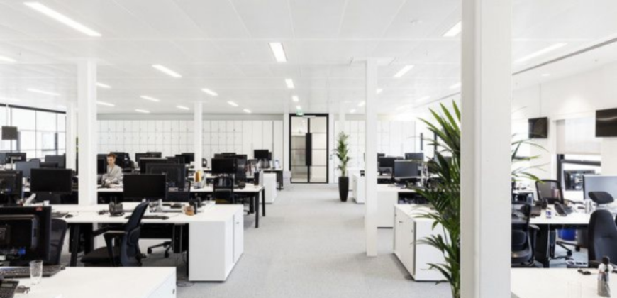 Rent a furnished office that is ready to use in Baner, Pune