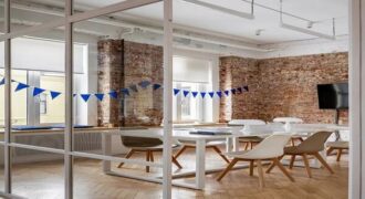 Modern Private Office in Upscale Business Hub
