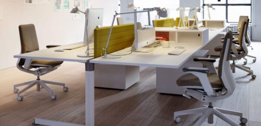 Spacious Executive Office Ideal for Mid-Sized Teams