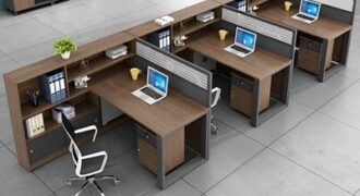 Office with Excellent Connectivity Near Amanora Mall