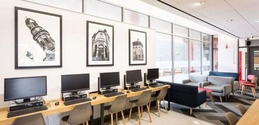 Modern 3,200 Sq.ft Office for Rent in Balewadi High Street